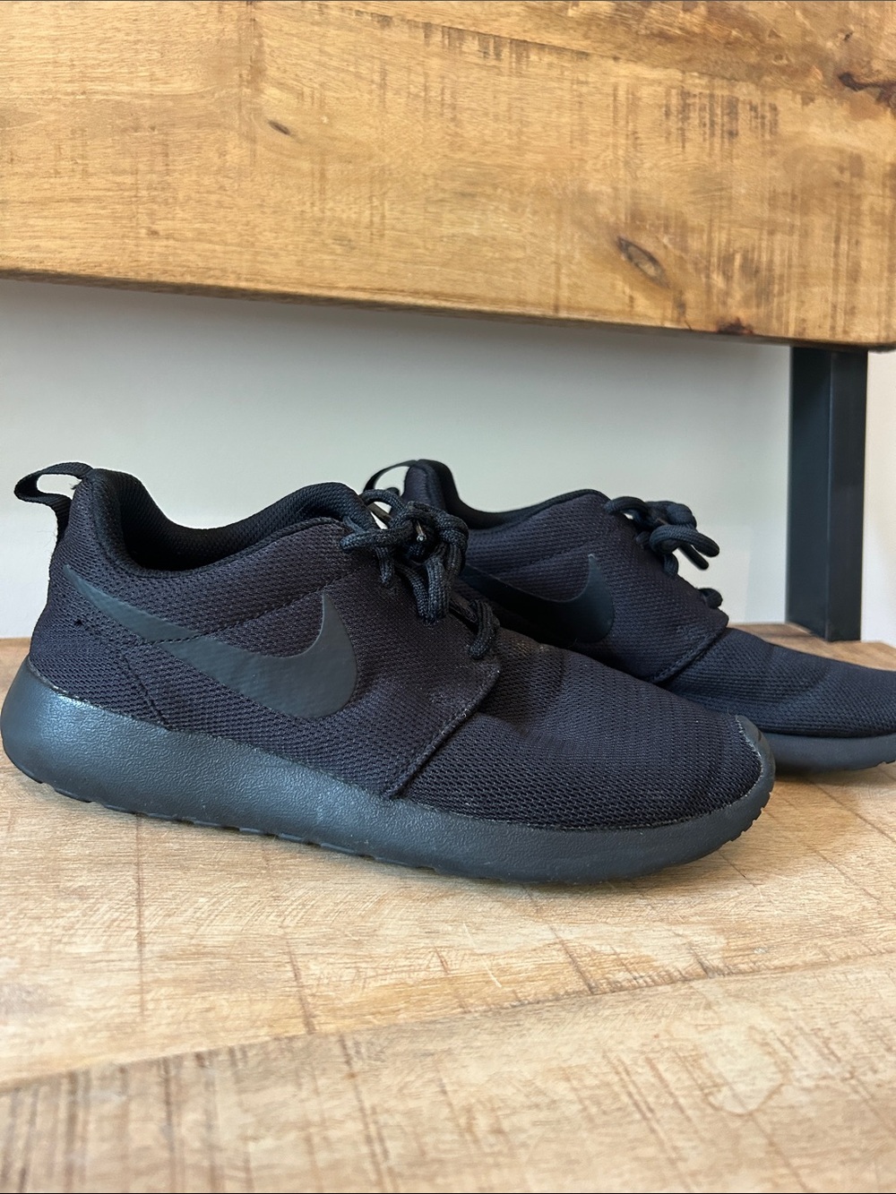 Nike Black Low-Profile Running Shoes